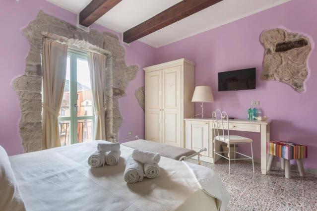 Madalen Guest House 보사 외부 사진